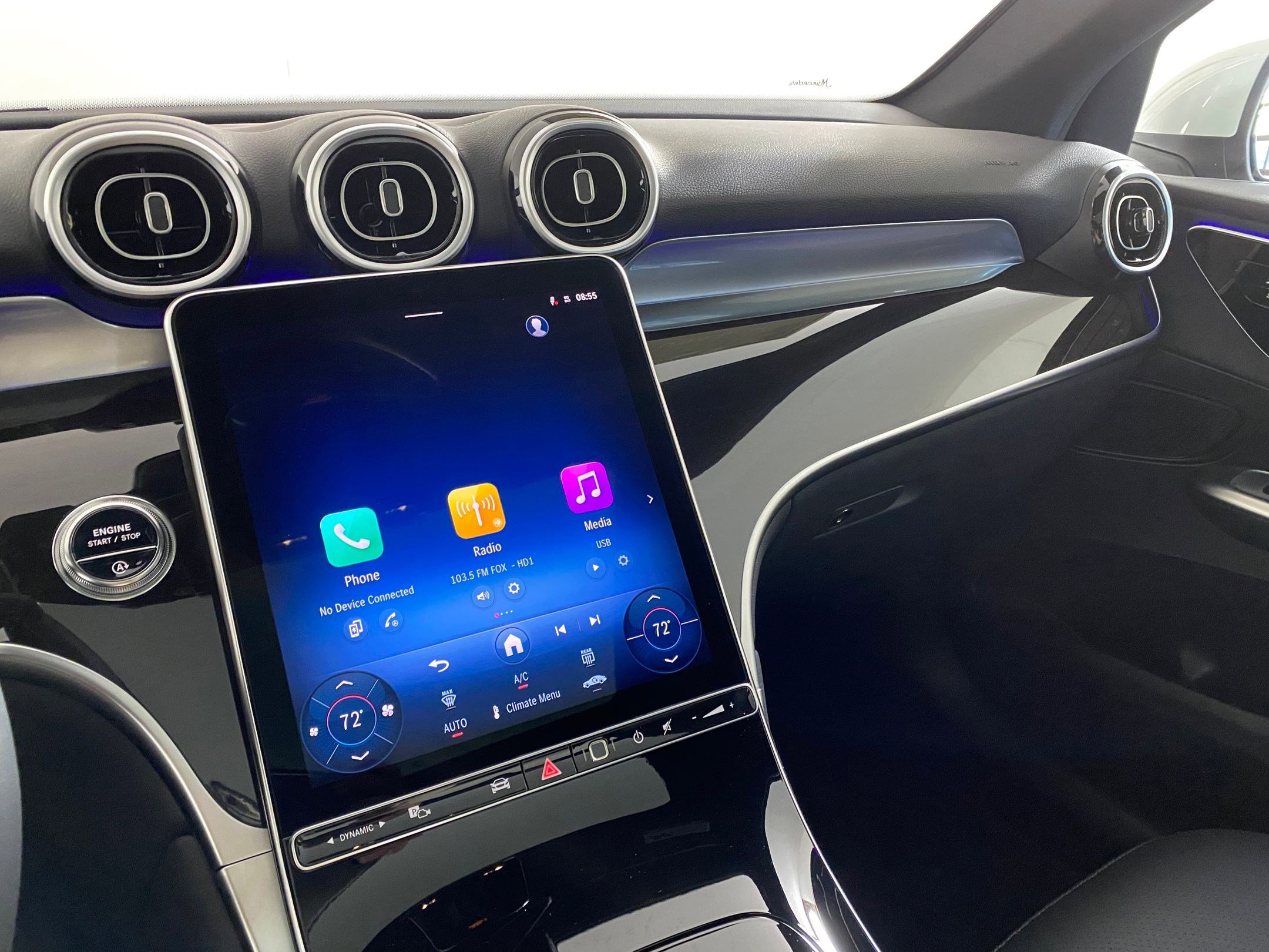 Used 2026 Mercedes-Benz GLC 300 4MATIC image 24