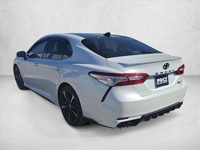 Used 2020 Toyota Camry XSE image 3