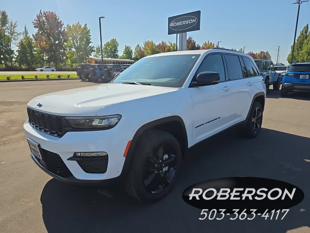 Used 2025 Jeep Grand Cherokee Limited w/ Luxury Tech Group II AWD/4WD image 1