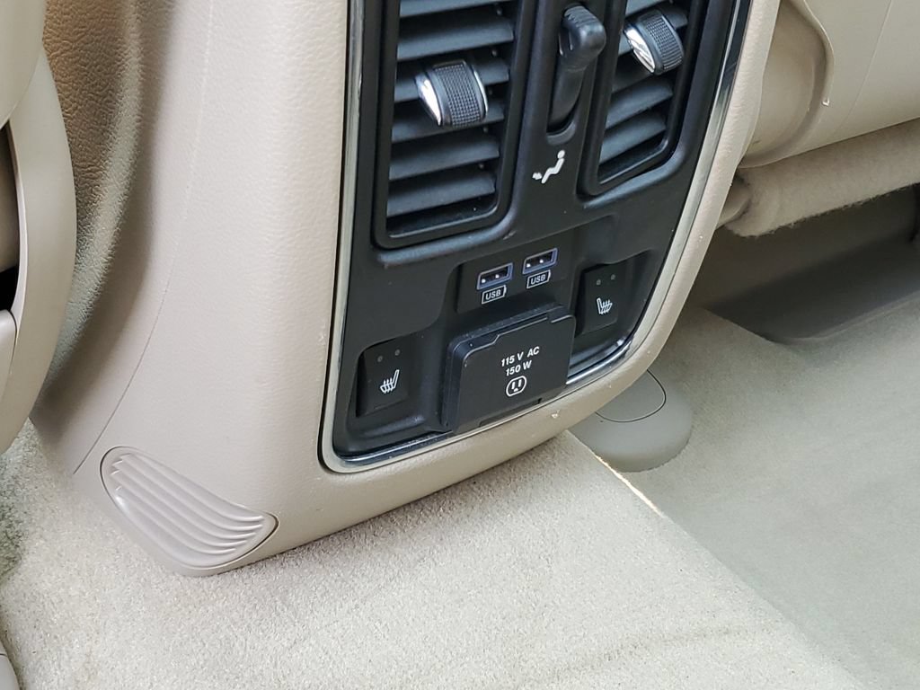 Used 2021 Jeep Grand Cherokee Overland AWD/4WD image 33
