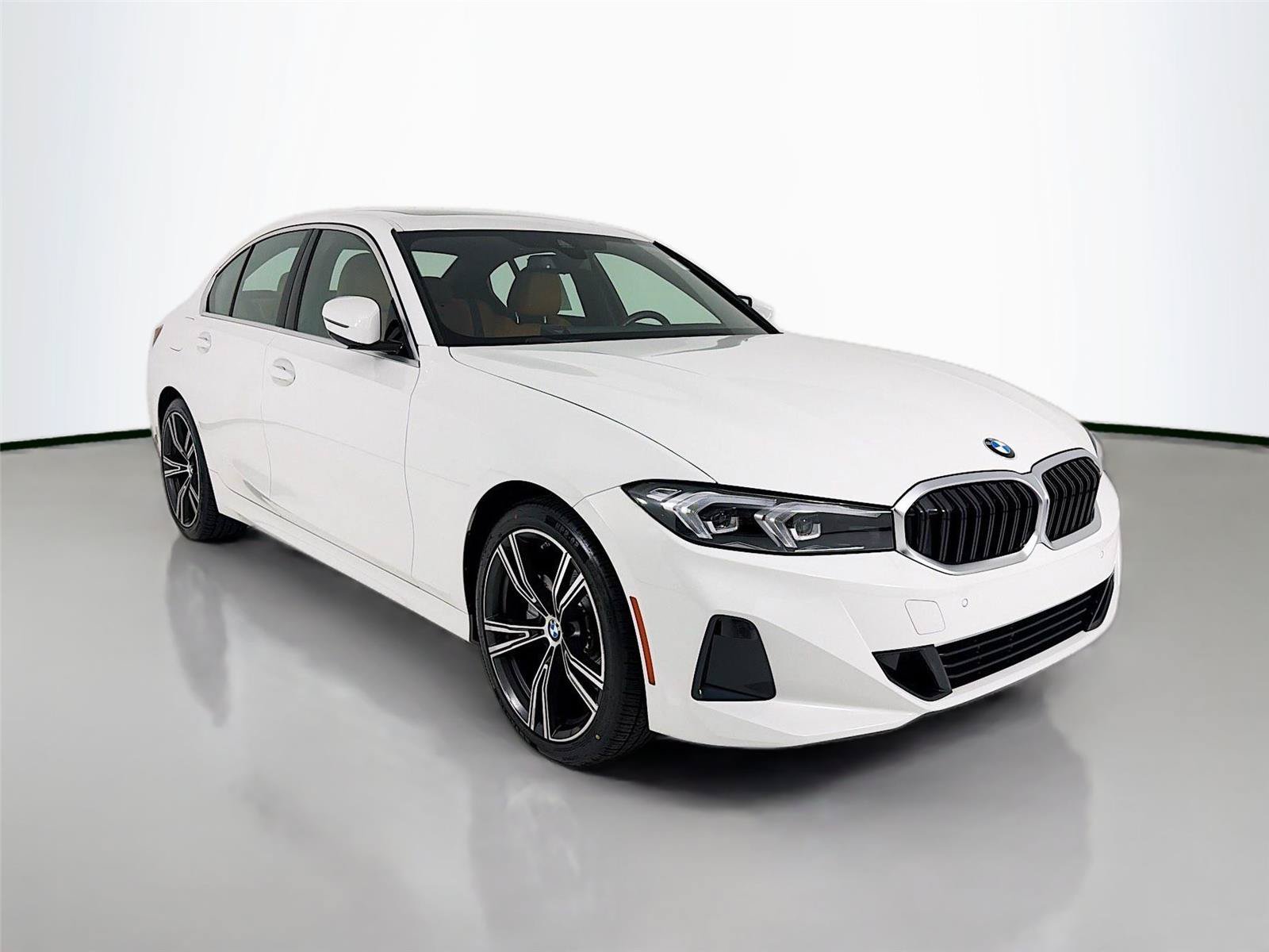 Used 2024 BMW 330i Sedan w/ Premium Package RWD image 26