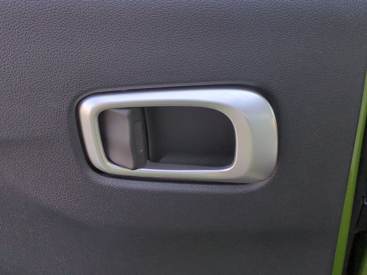 Used 2023 Hyundai Venue SEL FWD image 29