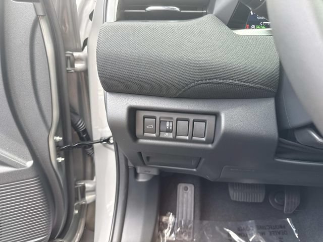 Used 2026 Subaru Outback Premium AWD/4WD image 31