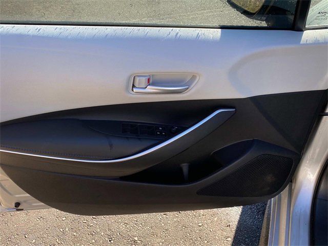 Used 2021 Toyota Corolla SE image 12
