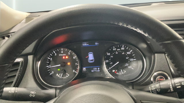 Used 2020 Nissan Rogue SV AWD/4WD image 21