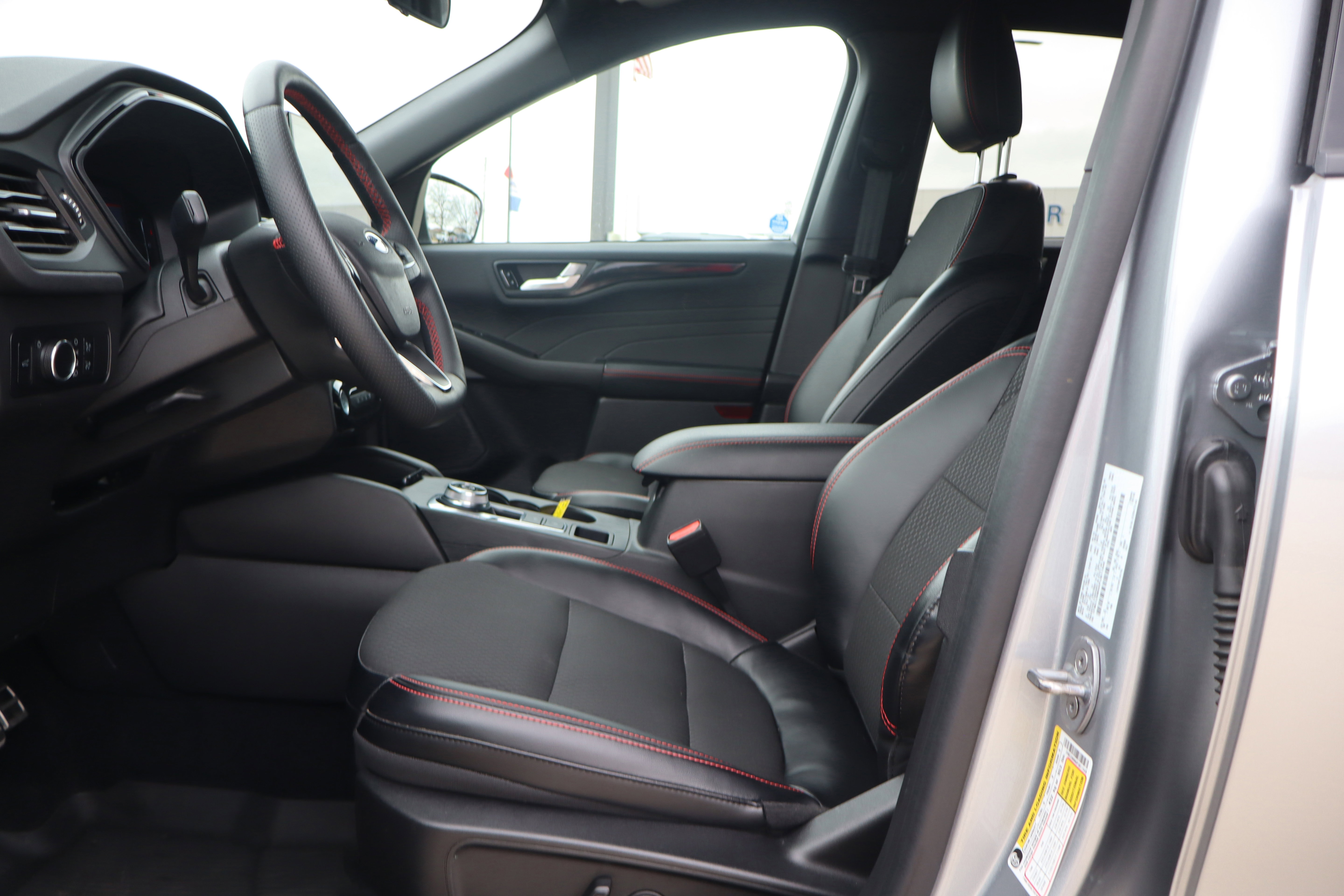 Used 2023 Ford Escape ST-Line w/ Tech Pack #1 image 10