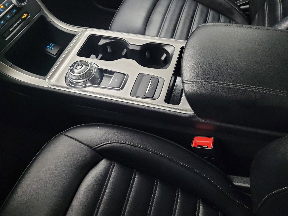 Used 2024 Ford Edge SEL image 26