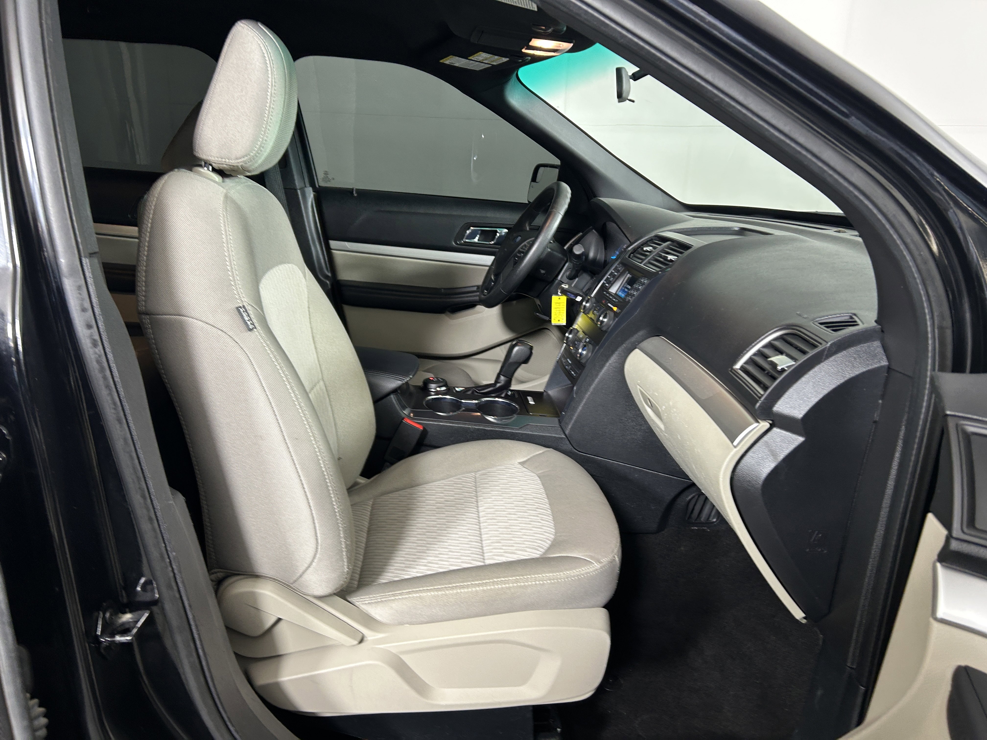 Used 2018 Ford Explorer 4WD image 27