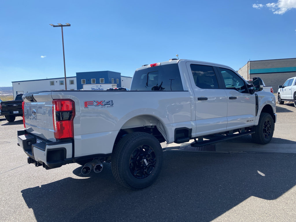 New 2026 Ford F350 4x4 Crew Cab Super Duty image 21