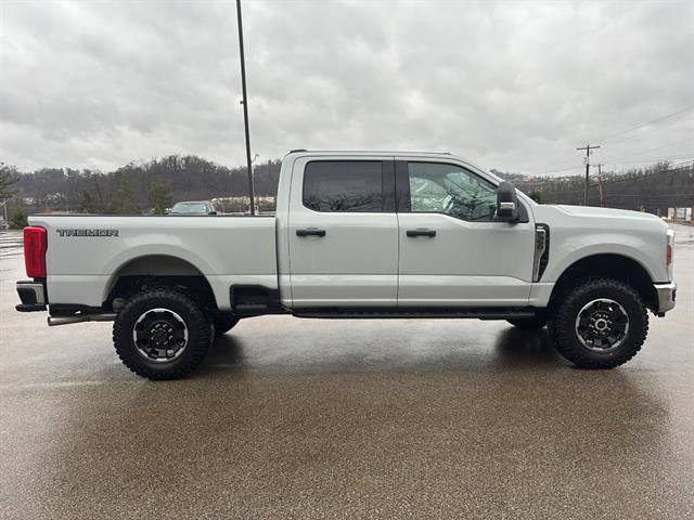 New 2026 Ford F350 XLT w/ Tremor Off-Road Package AWD/4WD image 5