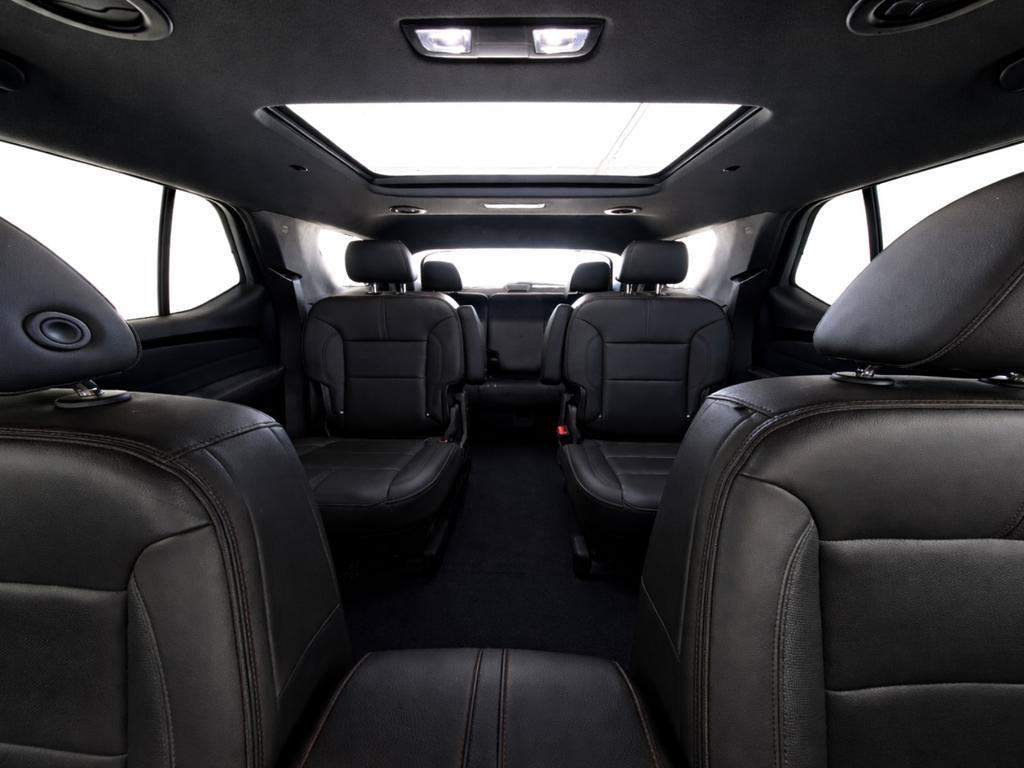 Used 2023 Chevrolet Traverse RS AWD/4WD image 13