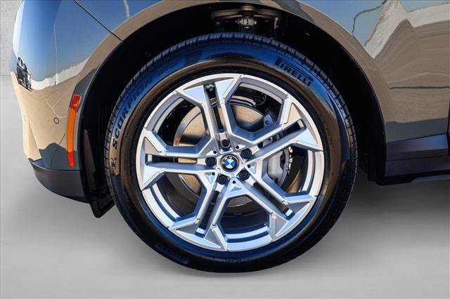 New 2027 BMW X5 xDrive40i w/ Luxury Front Seating Package AWD/4WD image 9