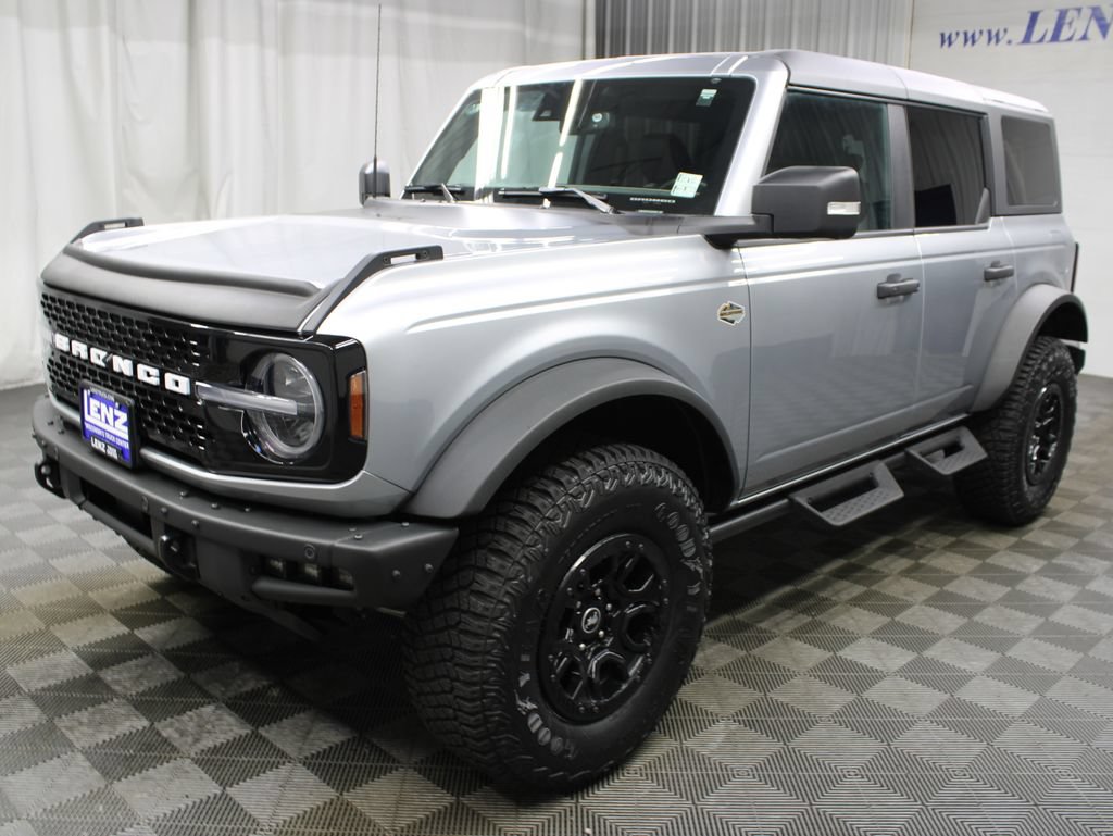 Used 2023 Ford Bronco Wildtrak AWD/4WD image 9