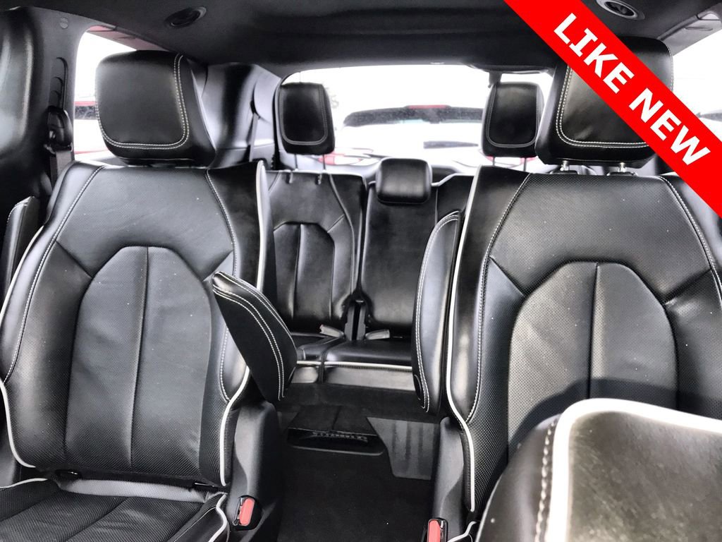 Used 2023 Chrysler Pacifica Limited w/ S Appearance Package image 23