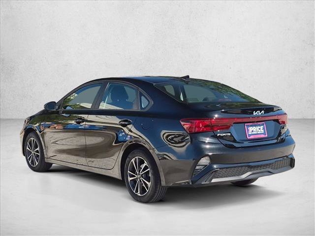 Used 2024 Kia Forte LXS w/ LXS Technology Package FWD image 8