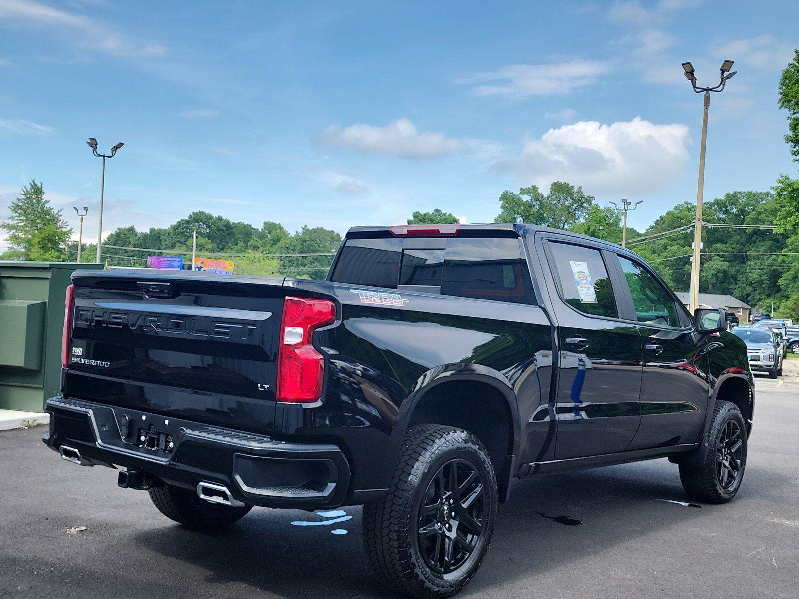 New 2026 Chevrolet Silverado 1500 LT Trail Boss w/ Convenience Package II AWD/4WD image 5