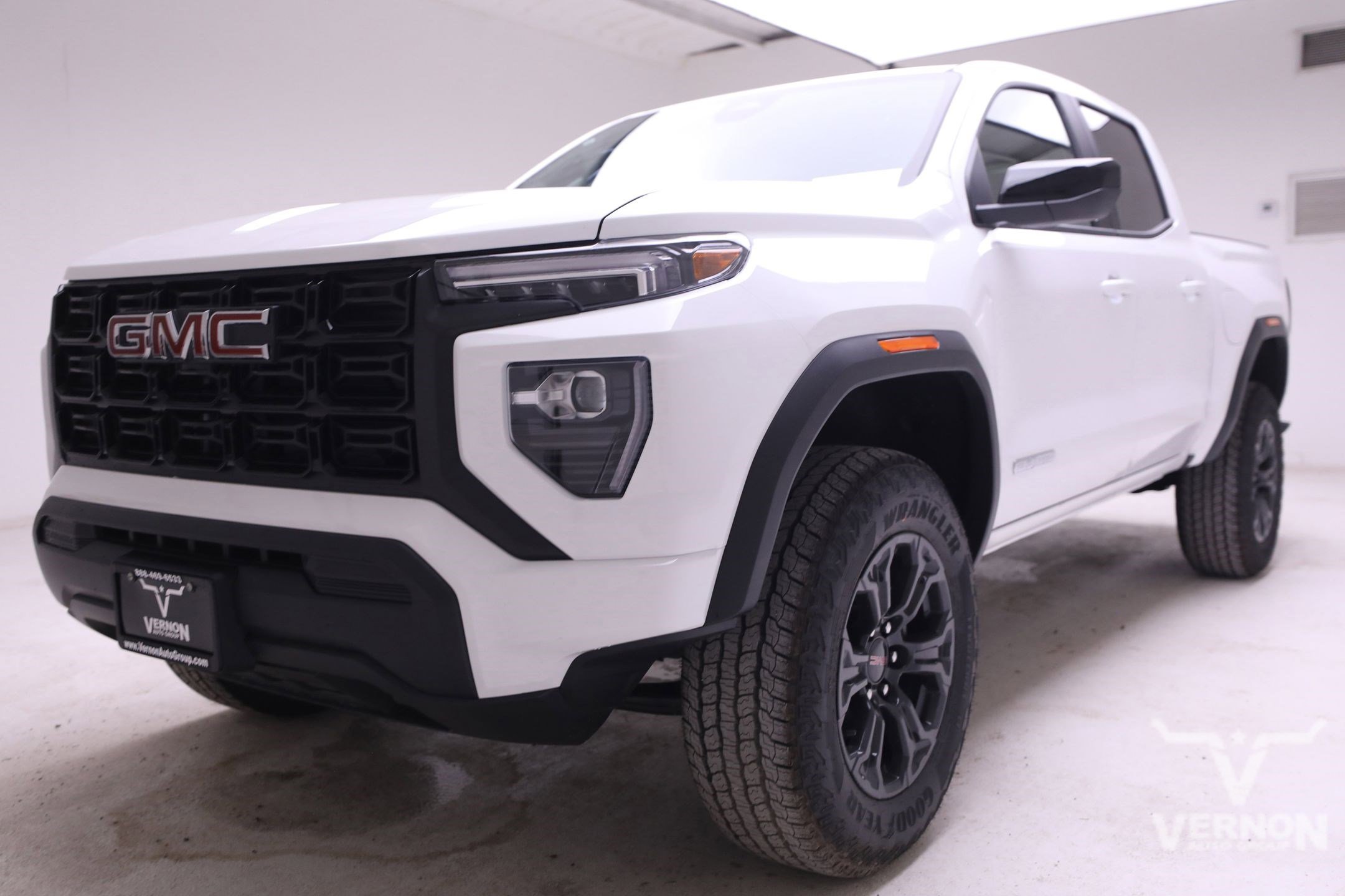 New 2025 GMC Canyon Elevation