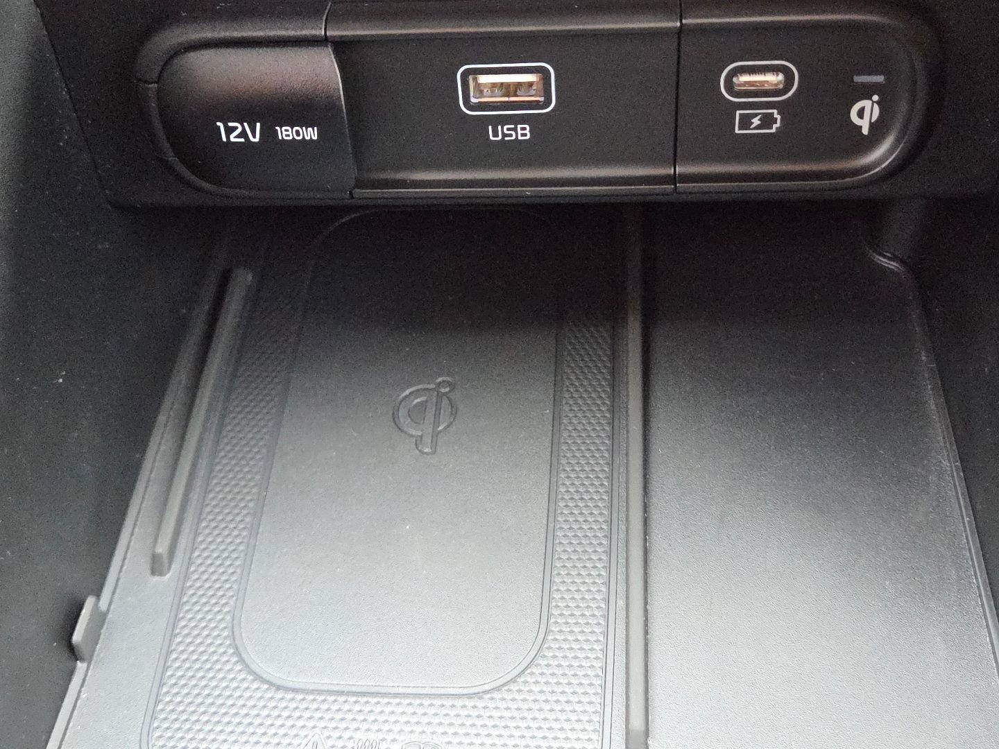 Used 2025 Kia Telluride S image 10