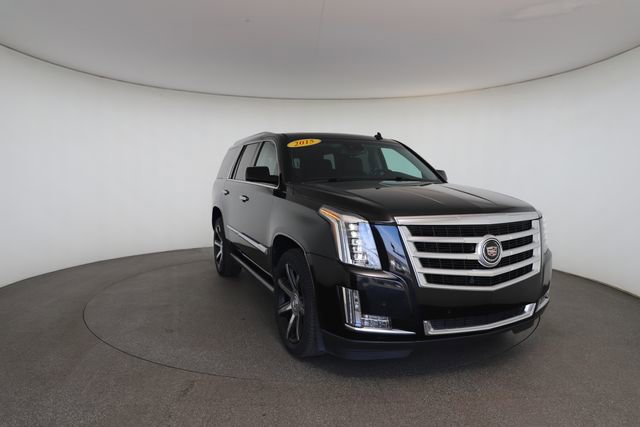 Used 2015 Cadillac Escalade Premium image 29