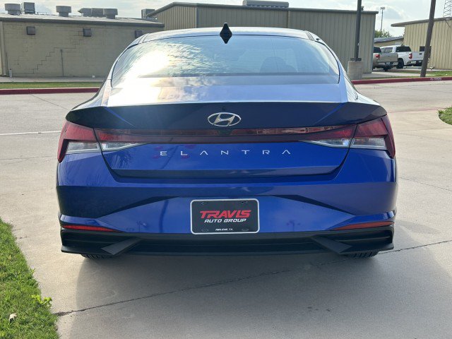 Used 2023 Hyundai Elantra SEL FWD image 8