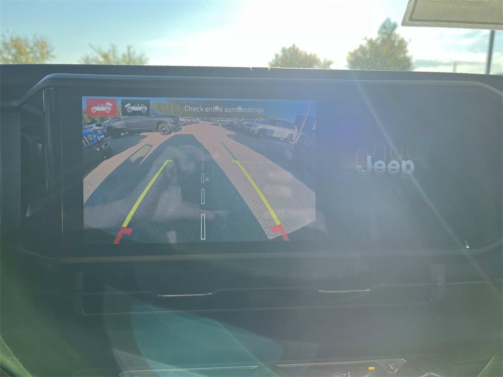 New 2025 Jeep Wrangler Unlimited Rubicon image 30