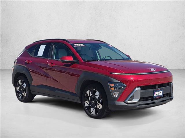 Used 2025 Hyundai Kona SEL FWD image 3