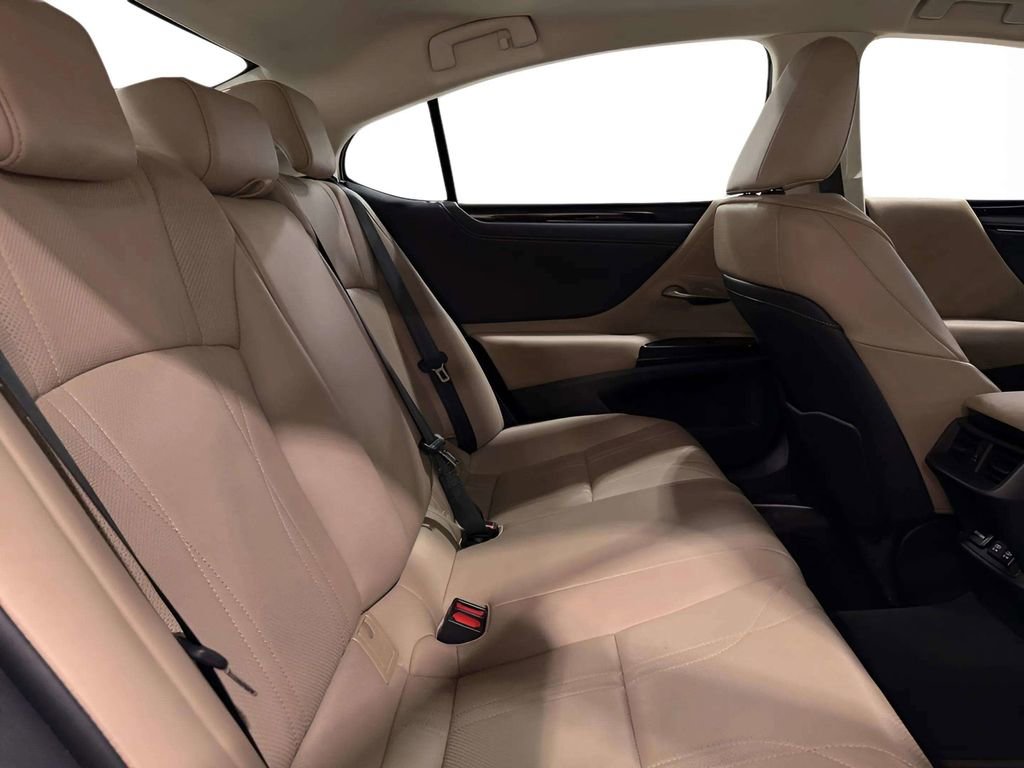 Used 2019 Lexus ES 350 w/ Accessory Package FWD image 24