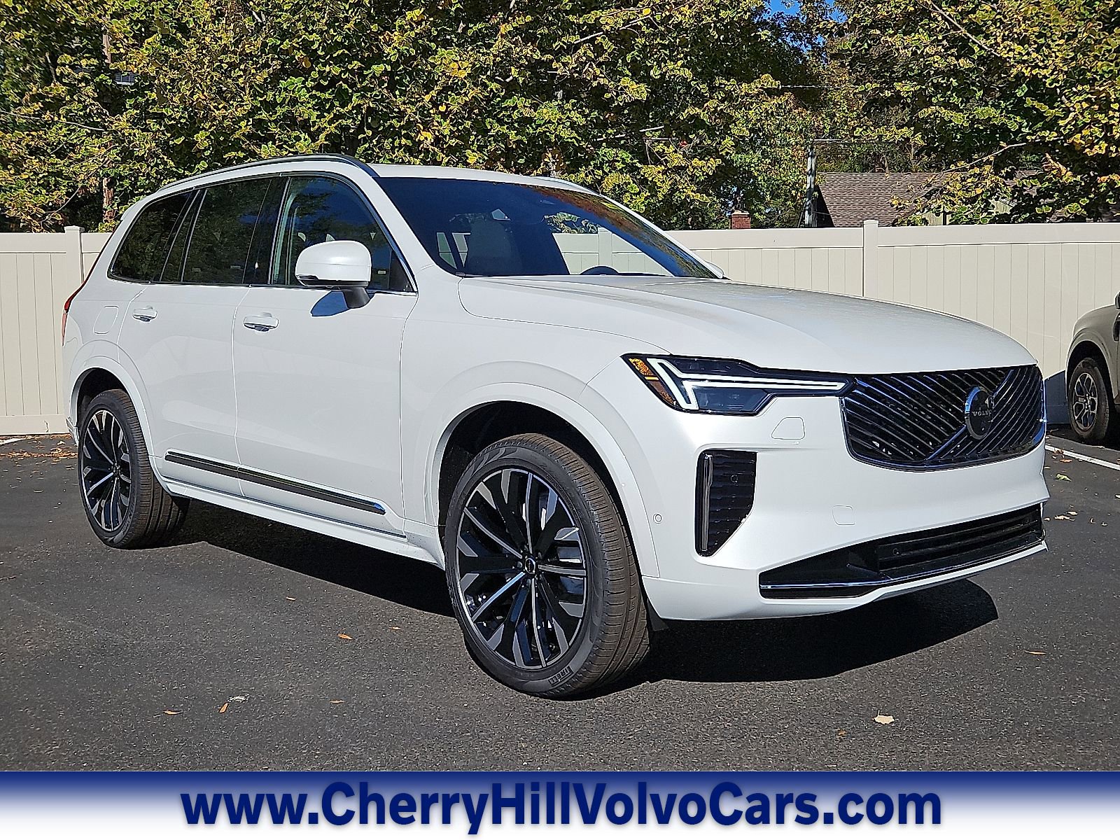 New 2026 Volvo XC90 B6 Plus w/ Protection Package Premier