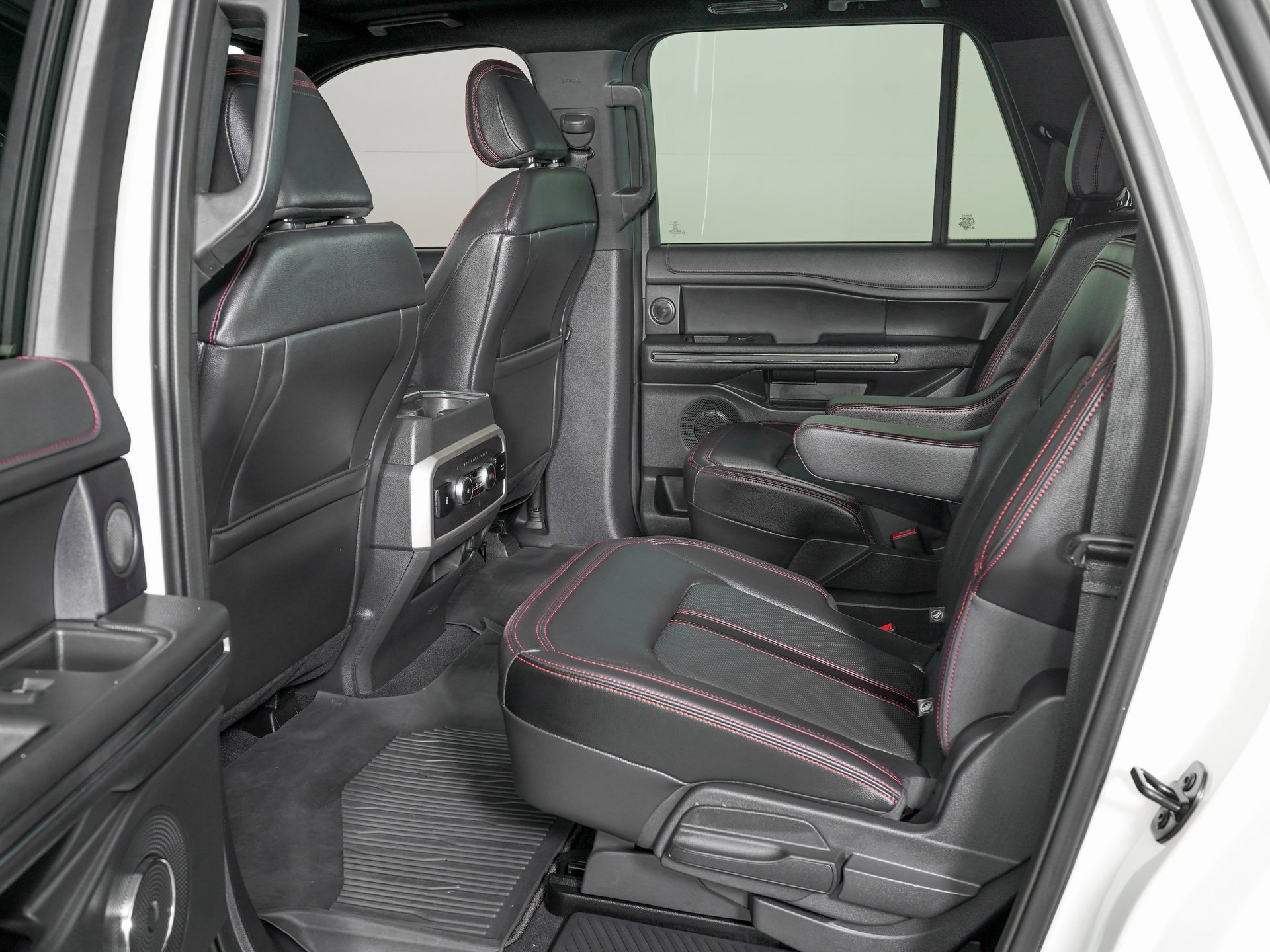 Used 2024 Ford Expedition Max Limited image 15