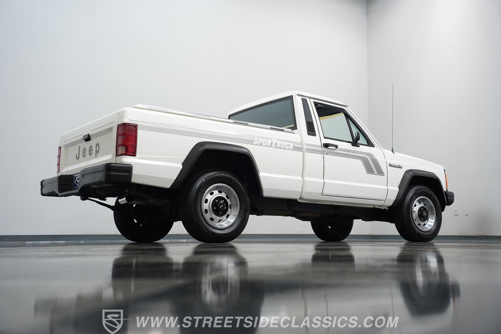 Used 1989 Jeep Comanche 2WD image 27