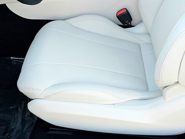 New 2026 Mercedes-Benz CLE 450 4MATIC Cabriolet image 18