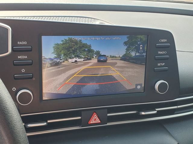 Used 2023 Hyundai Elantra SEL FWD image 18