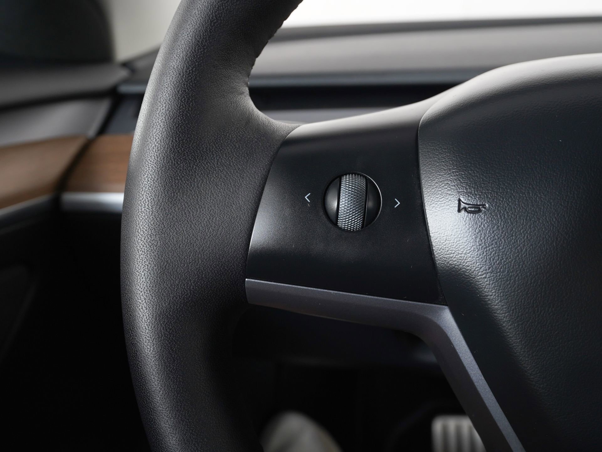 Used 2023 Tesla Model 3 Performance image 17