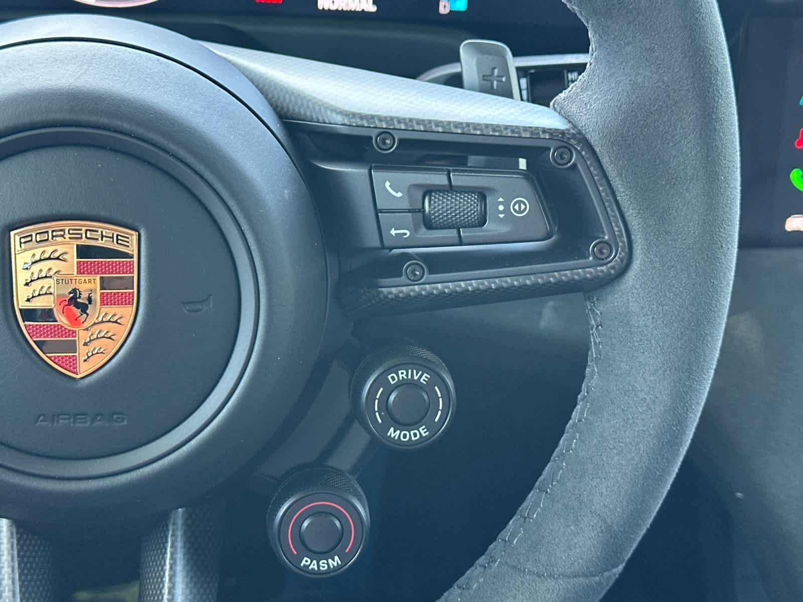 New 2026 Porsche Taycan GTS AWD/4WD image 28