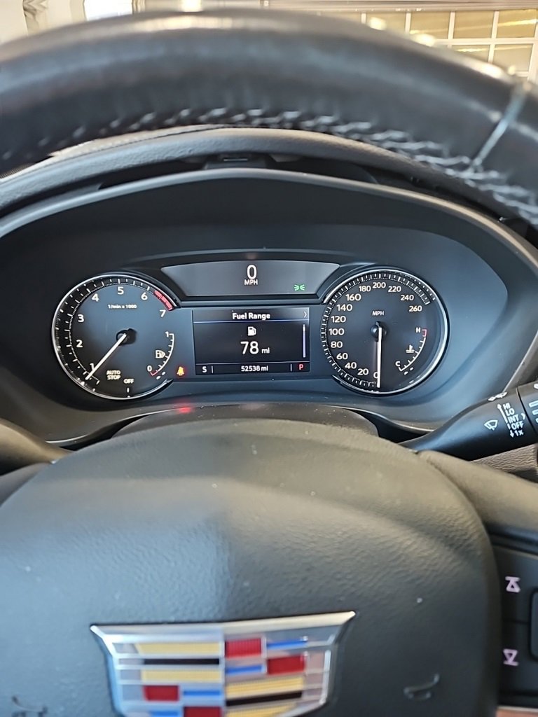 Used 2023 Cadillac XT4 Luxury image 33