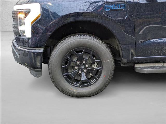 New 2025 Ford F150 Lightning XLT image 10