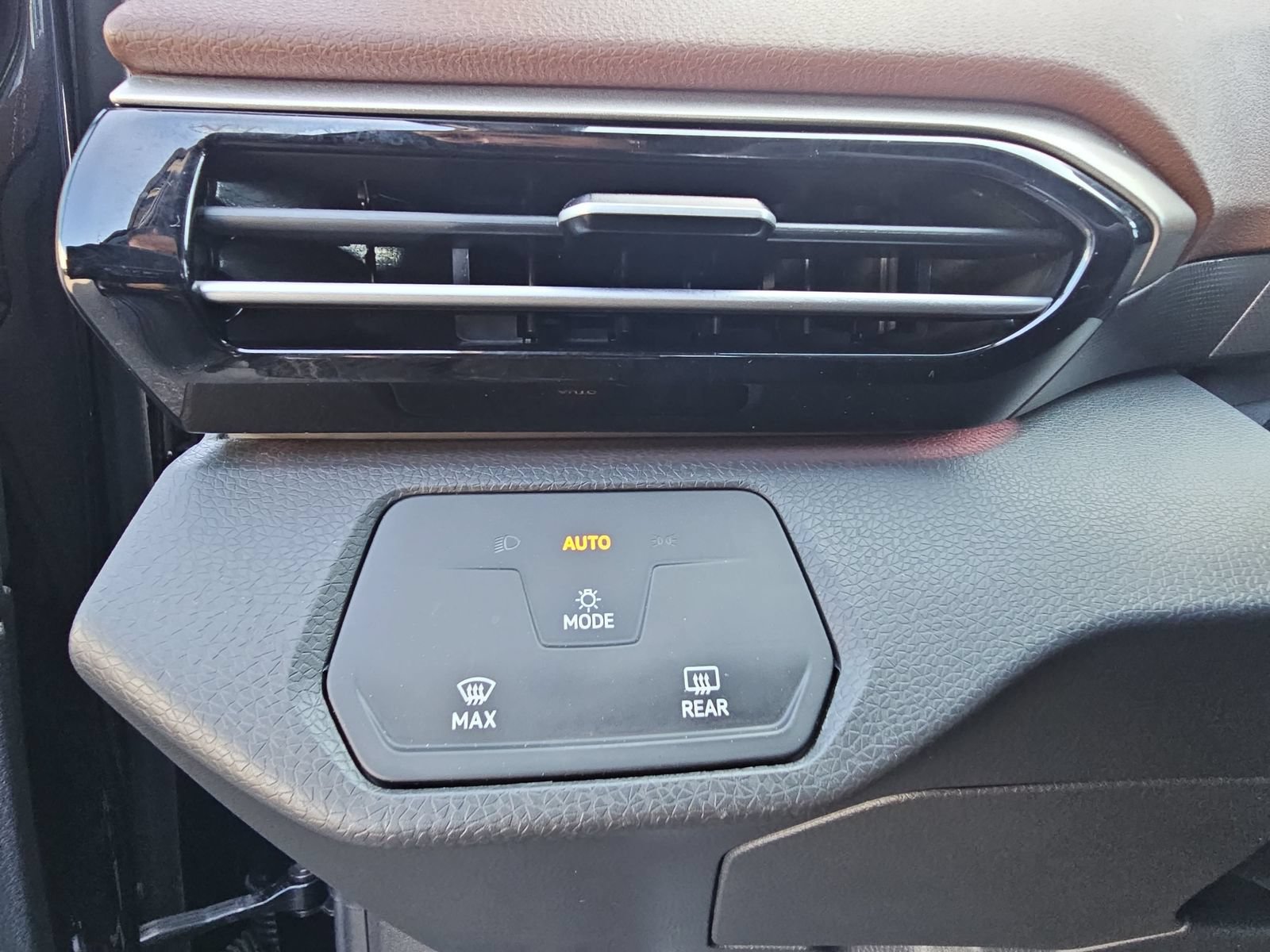 Certified 2023 Volkswagen ID.4 Pro RWD image 25