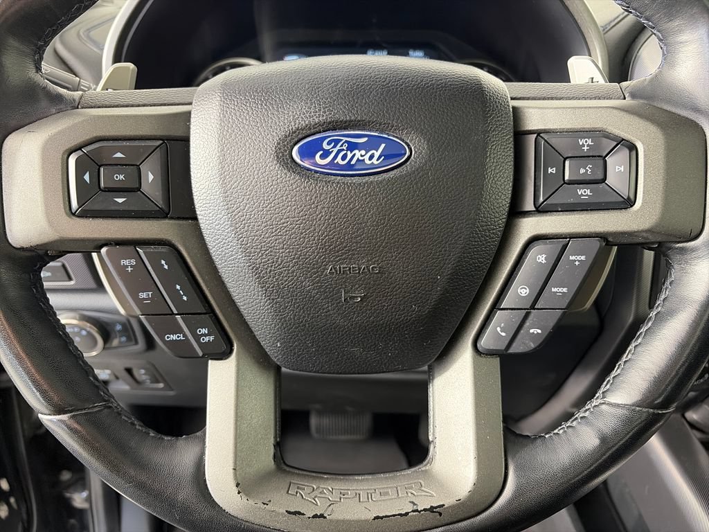 Used 2019 Ford F150 Raptor w/ Equipment Group 802A Luxury AWD/4WD image 16