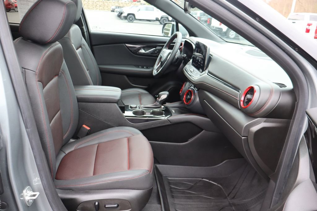 Used 2023 Chevrolet Blazer RS image 21
