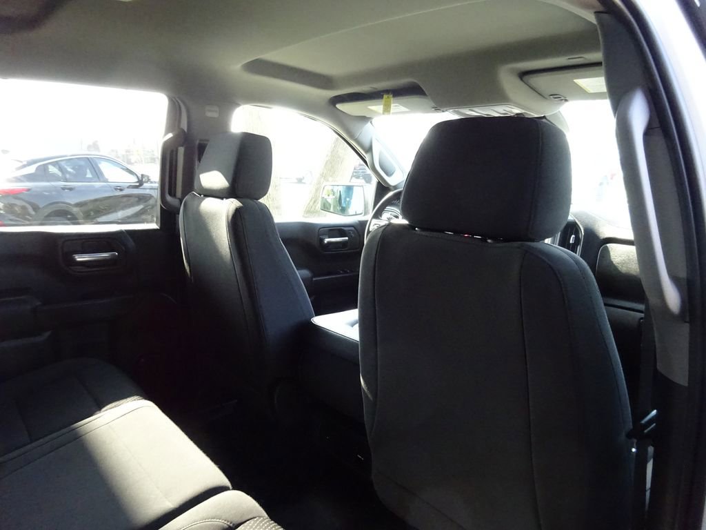 Certified 2022 Chevrolet Silverado 1500 W/T w/ WT Value Package image 25