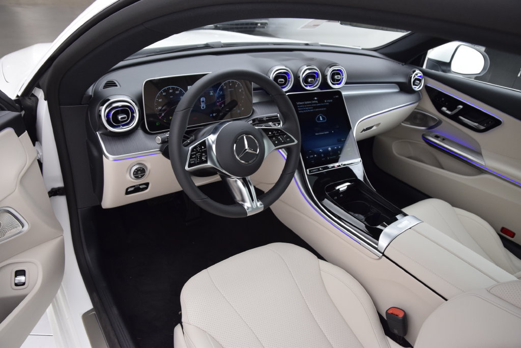 New 2027 Mercedes-Benz CLE 300 4MATIC Coupe image 20