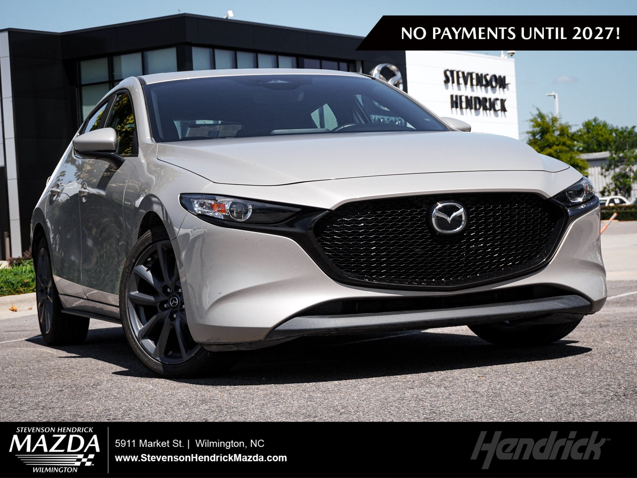 Used 2024 MAZDA MAZDA3 s FWD image 1