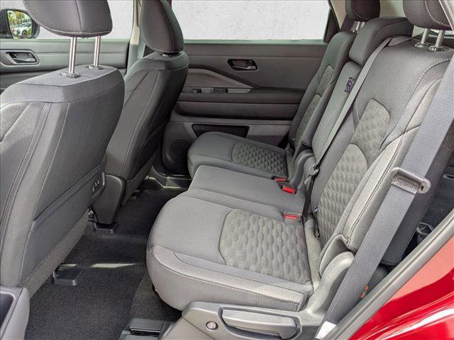 New 2026 Nissan Pathfinder SV image 15