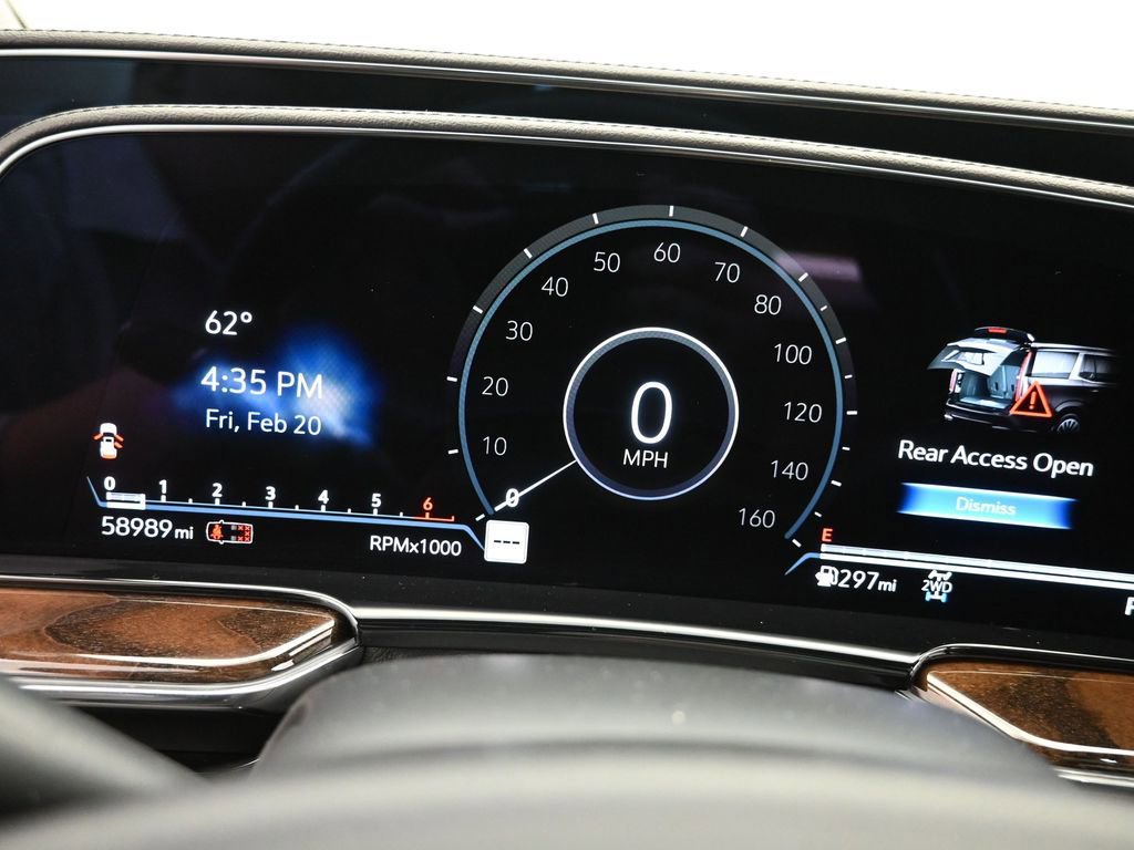 Used 2023 Cadillac Escalade Sport Platinum w/ Heavy-Duty Trailer Package image 15