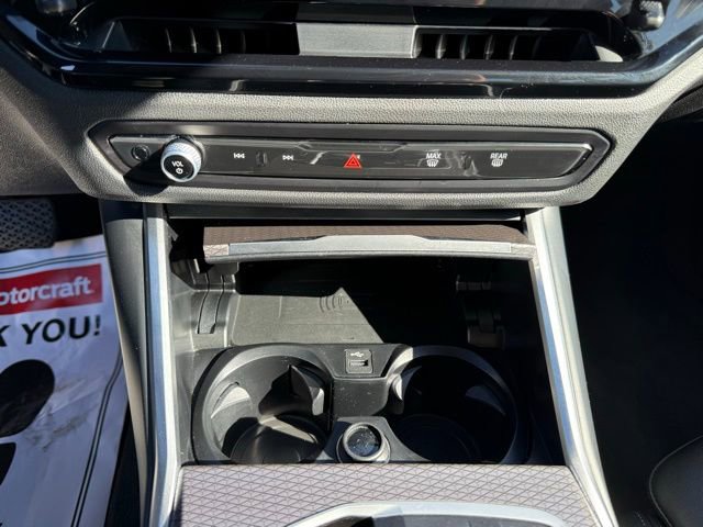 Used 2025 BMW 330i xDrive Sedan AWD/4WD image 24