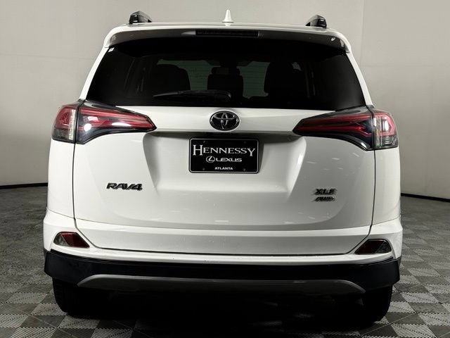 Used 2017 Toyota RAV4 XLE w/ Premium Special Value Package AWD/4WD image 7