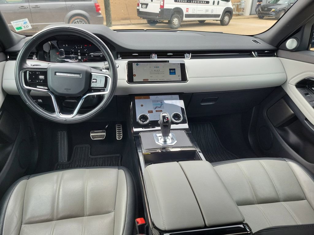 Used 2022 Land Rover Range Rover Evoque R-Dynamic SE image 8