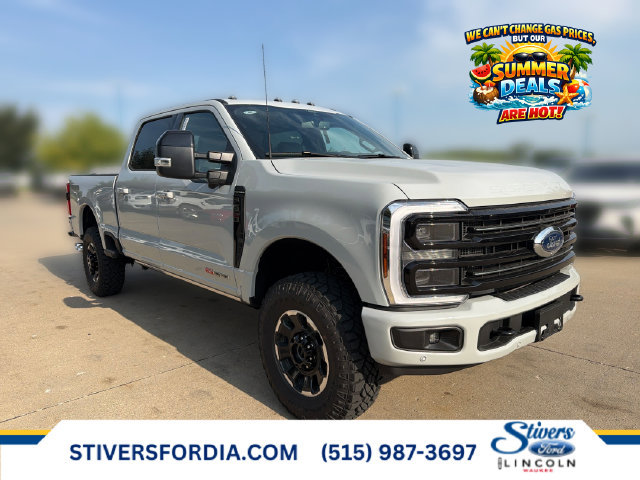 New 2026 Ford F350 Platinum w/ Tremor Off-Road Package