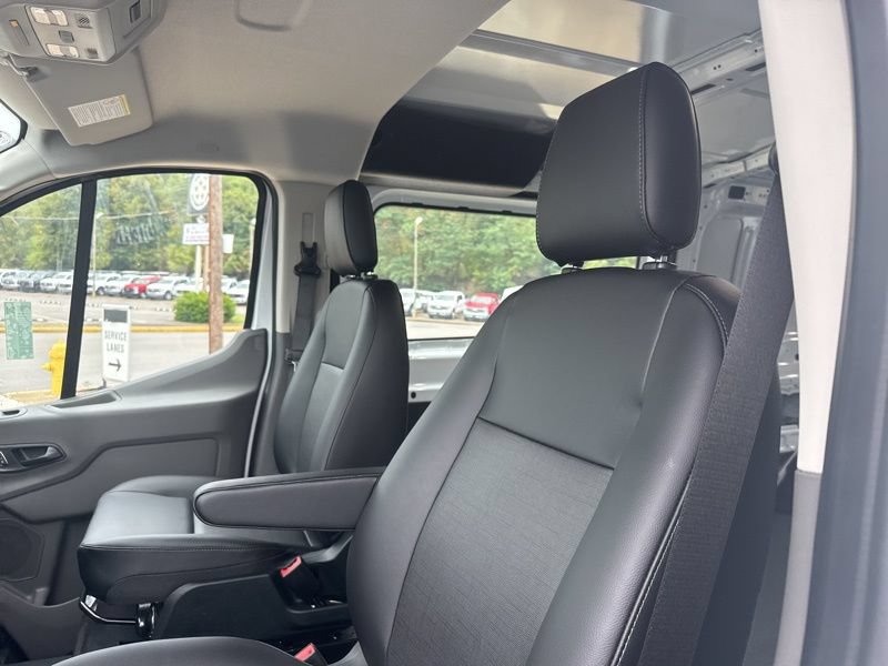 New 2025 Ford Transit 350 Low Roof RWD image 16