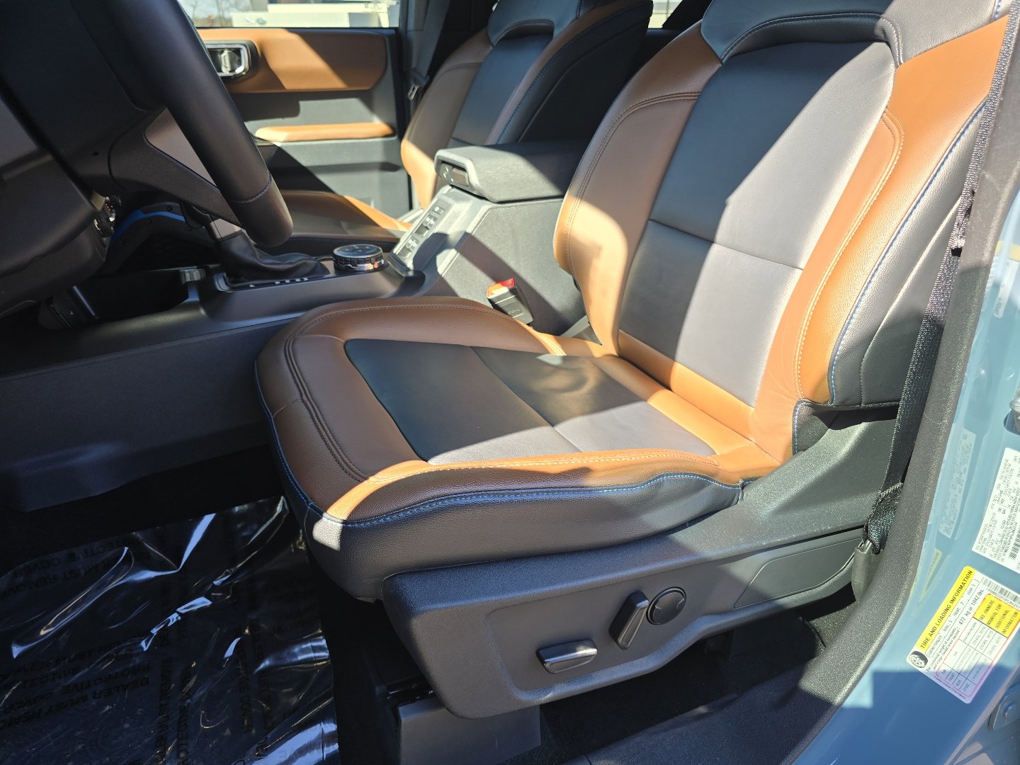 Used 2023 Ford Bronco Outer Banks w/ Sasquatch Package image 35